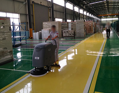 亚美体育洗地机，新工厂的保洁标配